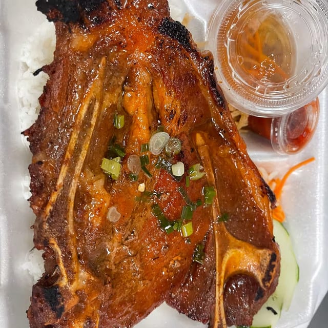64. Cơm Tấm Thịt Nướng- Grilled Pork Chop.
